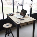 Bureau-indus-LAtelier-des-Etoiles